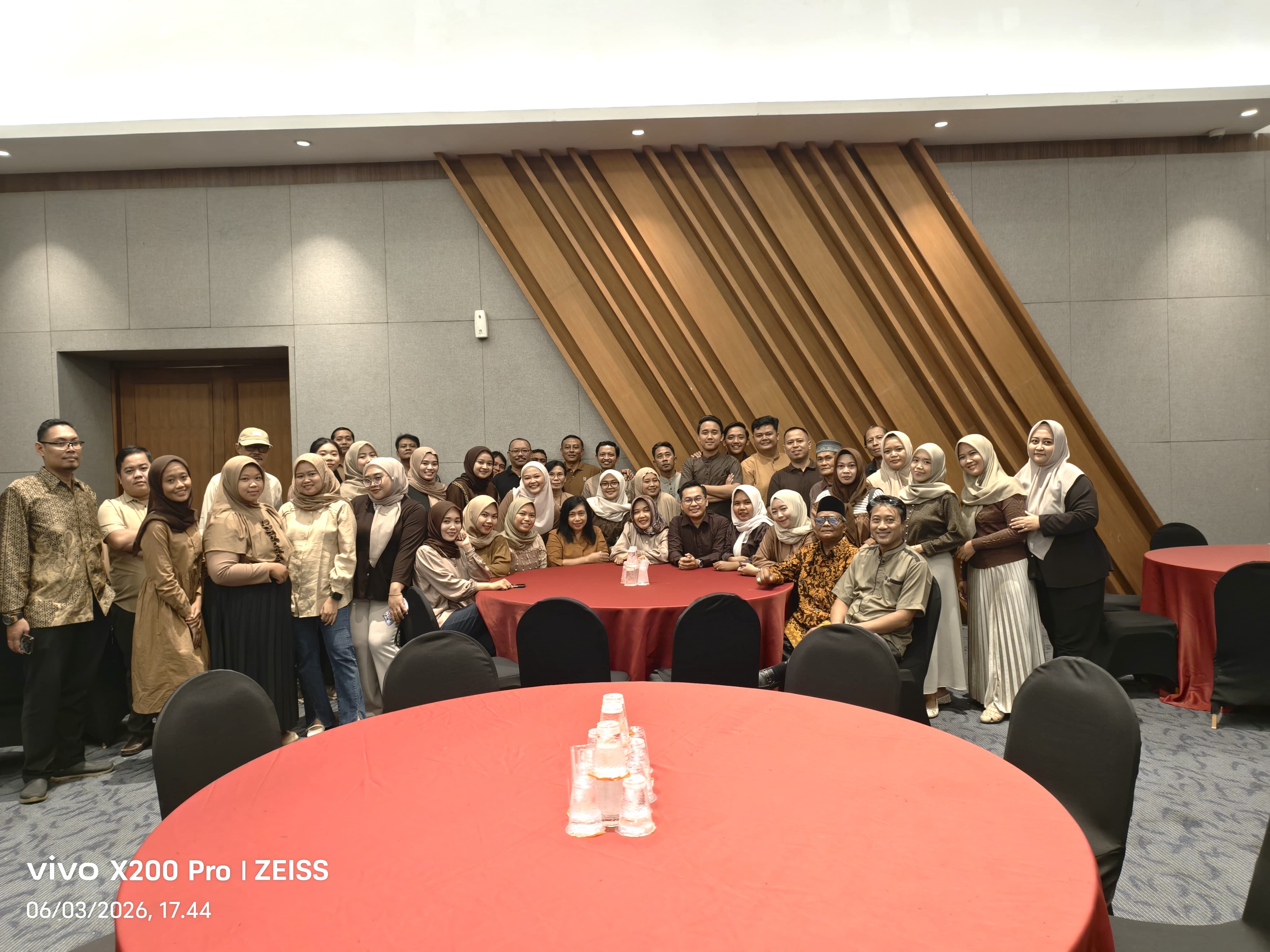 Acara Buka Bersama di Sunrise Hotel Mojokerto